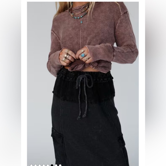 THE SŌLEIL SKIRT NWT Boutique - Picture 6 of 8